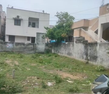  Plot For Sale in Kalindi Kunj