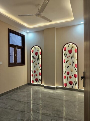 Bedroom in 2 BHK Builder Floor at Govindpuri – for Sale