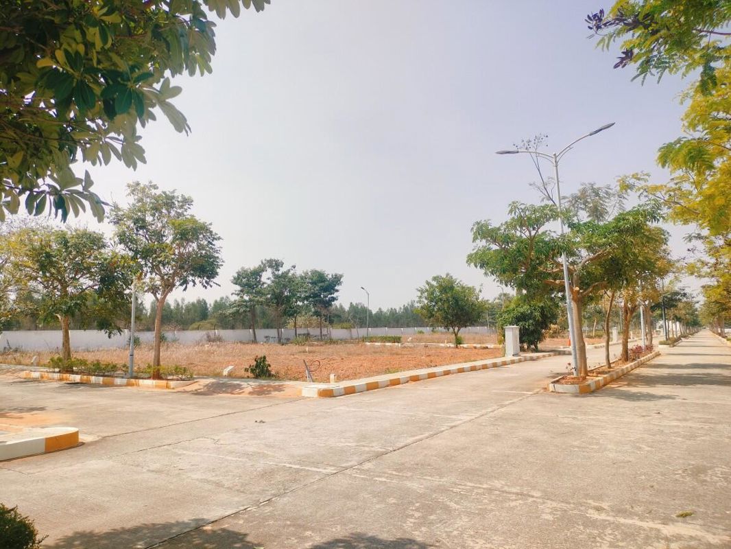 Plot For Sale in Bangalore Chennai NH