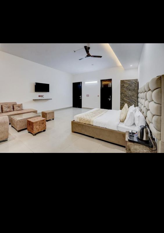 Pg For Rent in Sector 51