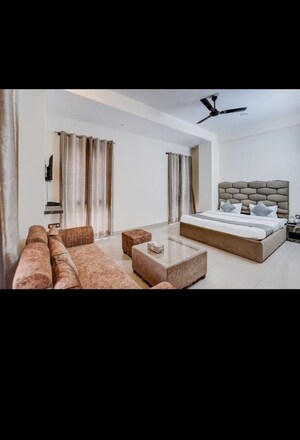 Room in  Pg at Sector 51 – for Rent