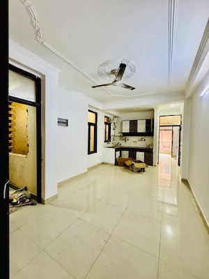 Bedroom in 2 BHK Builder Floor at Saket – for Rent