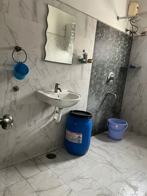 Bathroom in 3 BHK Apartment at Banjara Hills – for Sale