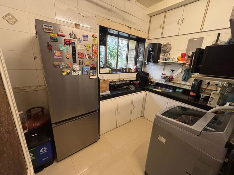 Master Bedroom, kunj-vihar-vile-parle-west 1 Bedroom 450 Sq.Ft. Apartment In Vile Parle West Mumbai 9980322