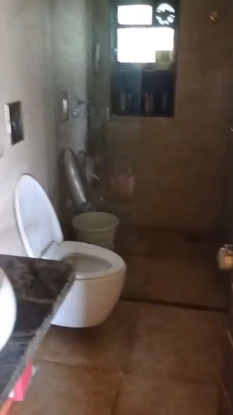 Bathroom, sanpada sector 1 2 Bedroom 800 Sq.Ft. Apartment In Sanpada Sector 1 Navi Mumbai 9980210