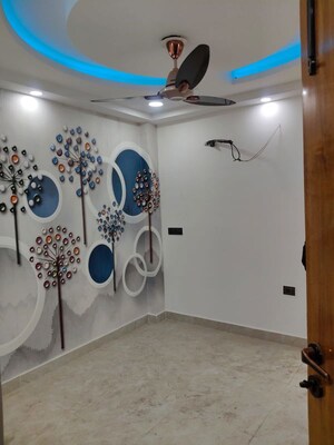 Team Area in 2 BHK Builder Floor at Govindpuri – for Rent