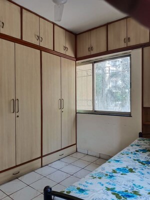 Room in 2 BHK Apartment at DSK Sundarban, Hadapsar – for Rent