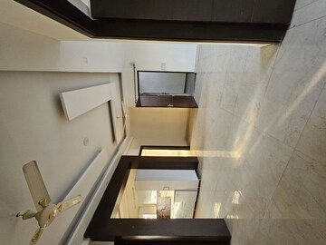 Furnished Amenities in 3 BHK Builder Floor at Green Fields Colony – for Sale