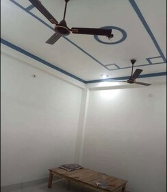 2 BHK Apartment For Rent in Husainganj