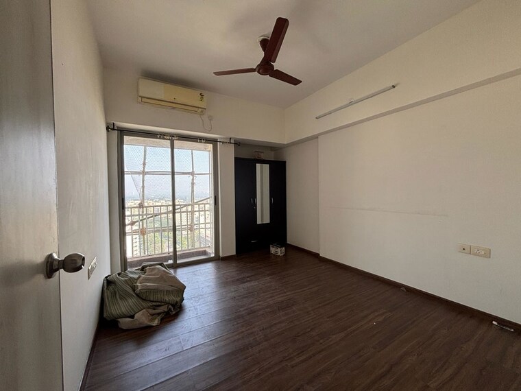 Room, lodha-palava-exotica 2 Bedroom 969 Sq.Ft. Apartment In Dombivli East Thane 9980358