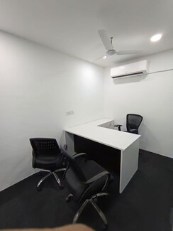 Office Space For Rent in Sector 65