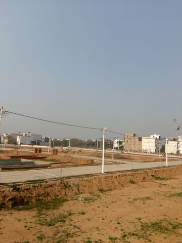  Plot For Sale in Jewar