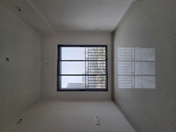 2 BHK Apartment For Rent in Gulmohar CHS Goregaon, Goregaon West