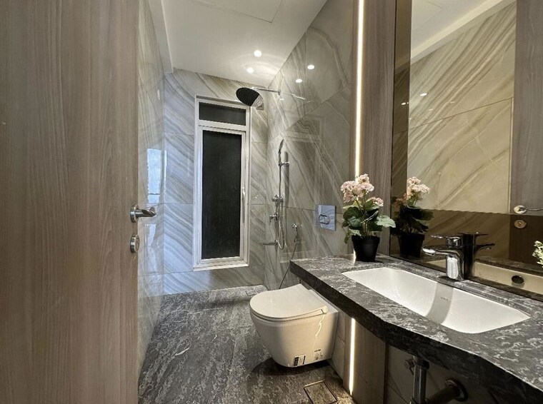 Bathroom, worli-residency 3 Bedroom 1780 Sq.Ft. Apartment In Worli Mumbai 9980366