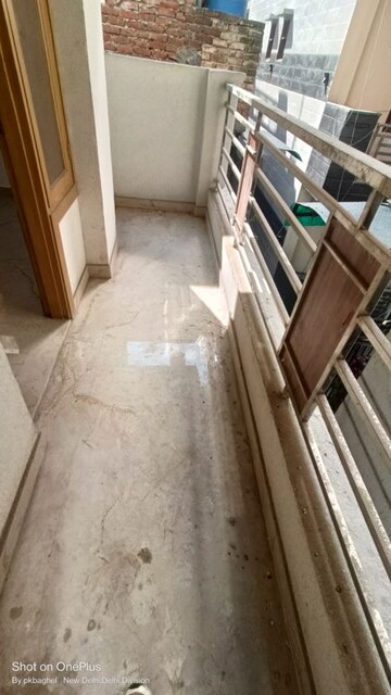 Balcony in 2 BHK Builder Floor at Govindpuri – for Rent
