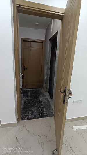 Building Lobby in 2 BHK Builder Floor at Govindpuri – for Rent