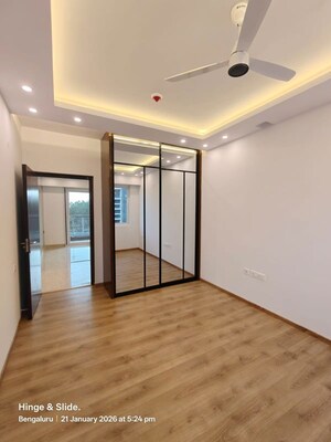 Room in 4 BHK Apartment at Phoenix One Banglore West, Rajaji Nagar – for Rent