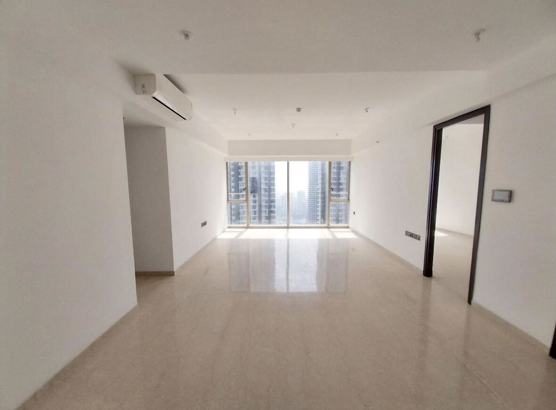 4 BHK + Servant Room,Study Room 2270 Sq.Ft. Apartment in Lodha Sea Face