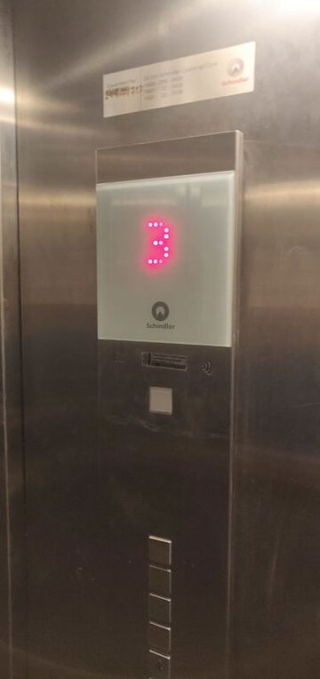 Furnished Amenities in 3 BHK Builder Floor at Safdarjung Enclave – for Rent