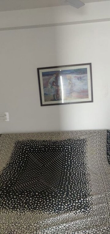 Bedroom in 3 BHK Builder Floor at Safdarjung Enclave – for Rent