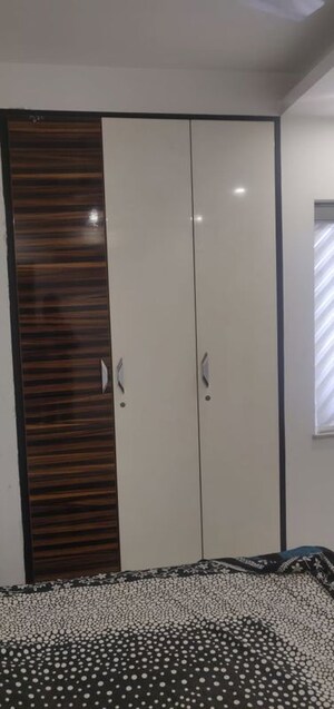 Furnished Amenities in 3 BHK Builder Floor at Safdarjung Enclave – for Rent