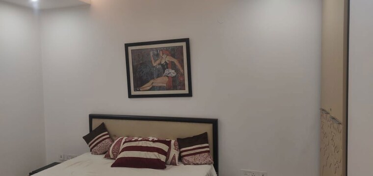 undefined, safdarjung enclave 3 Bedroom 200 Sq.Yd. Builder Floor In Safdarjung Enclave Delhi 9980416