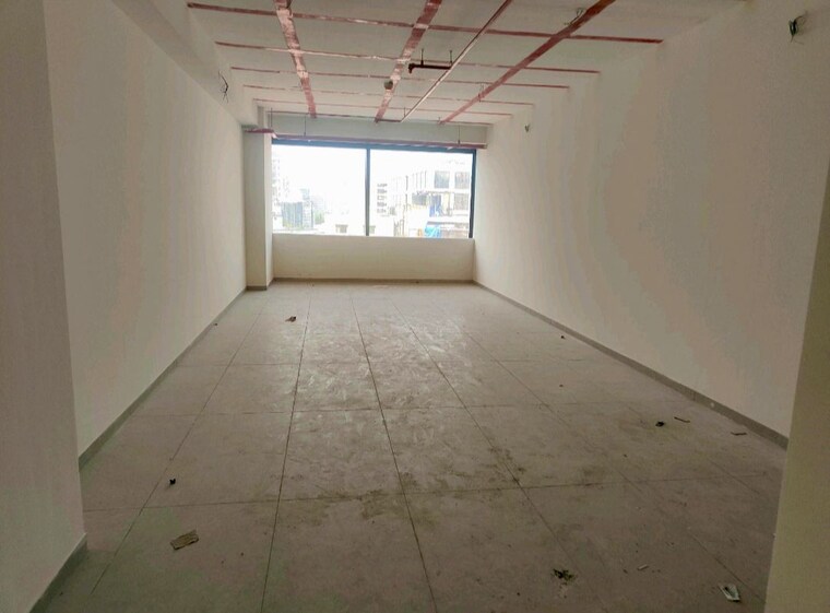 Room, bhoomi-9-business-bay Commercial Office Space 1450 Sq.Ft. In Malad West Mumbai 9980419