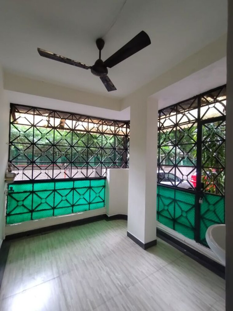 undefined, sector 11 dwarka 4 Bedroom 1800 Sq.Ft. Apartment In Sector 11 Dwarka Delhi 9980028