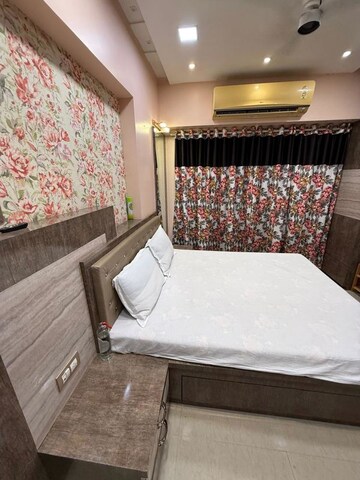 Master Bedroom in 1 BHK Apartment at Monarch CHS, Andheri East – for Sale