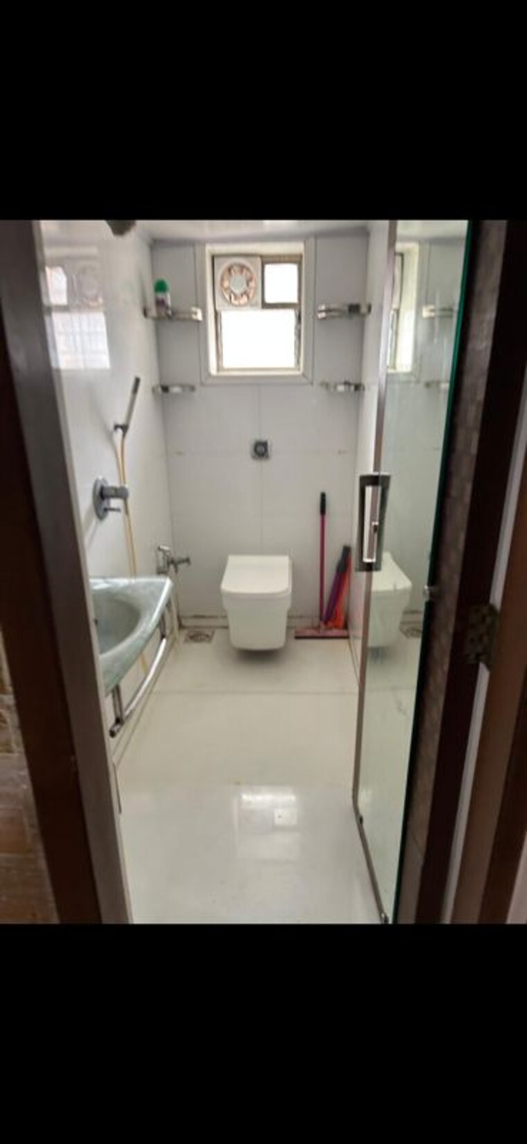 Bathroom, sumitwoods-abode 2 Bedroom 1000 Sq.Ft. Apartment In Mahim Mumbai 9980443