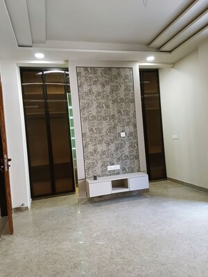 Room in 3 BHK Builder Floor at Hari Nagar – for Sale