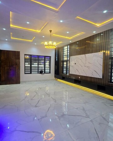 2 BHK Apartment For Rent in Gulmohar CHS Kurla East, Kurla East