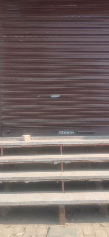  Shop For Rent in Pir Machalla