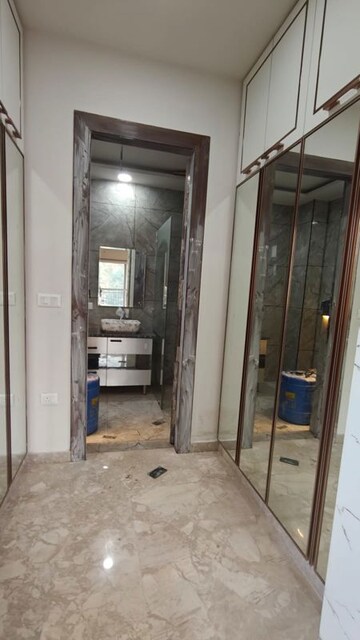 Building Lobby in 4 BHK Builder Floor at Sector 17 – for Sale