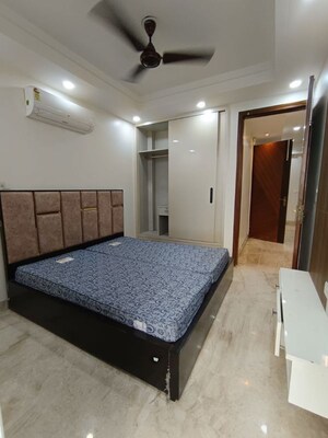 2 BHK Builder Floor For Rent in Paschim Vihar