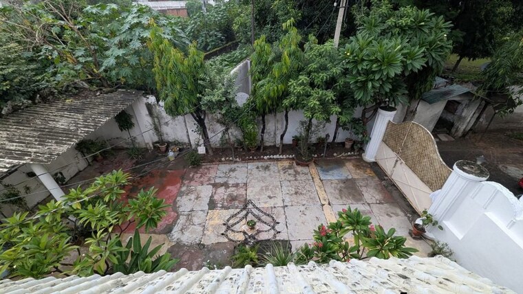 Exterior View, mahanagar 6+ Bedroom 3000 Sq.Ft. Villa In Mahanagar Lucknow 9980482