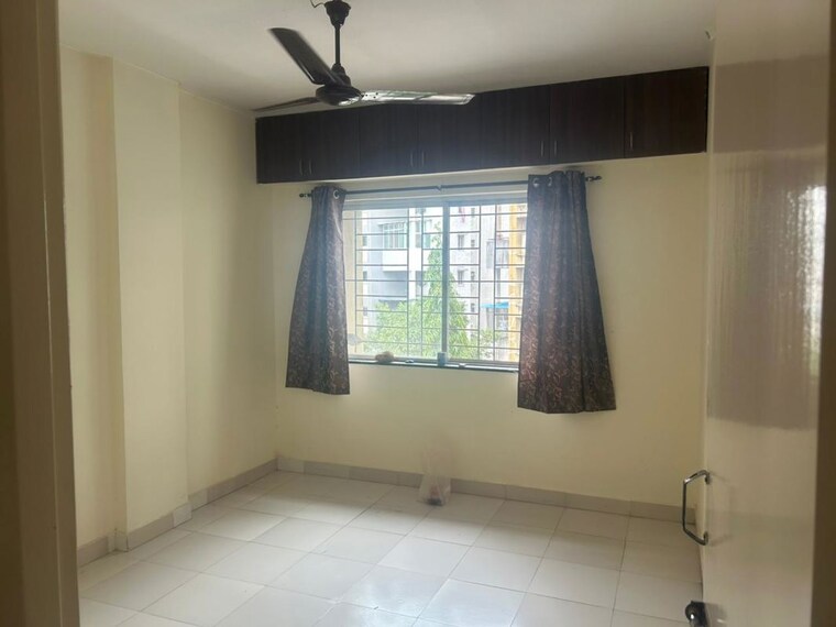 Room, sunder-sahawas-phase-ii 2 Bedroom 950 Sq.Ft. Apartment In Vadgaon Budruk Pune 9980550