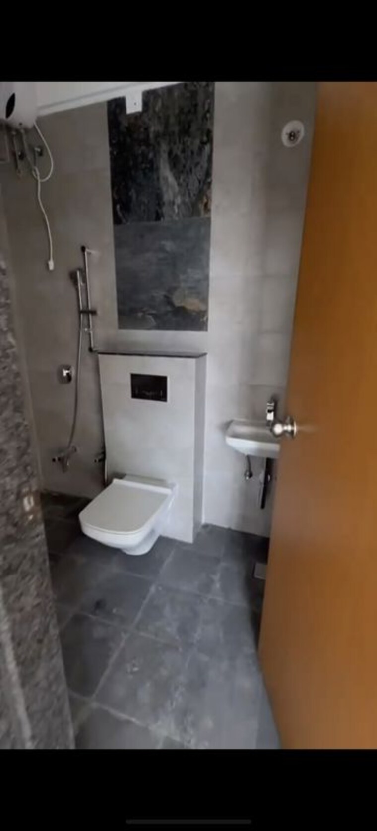Bathroom, naman-habitat 2 Bedroom 807 Sq.Ft. Apartment In Andheri West Mumbai 9980594