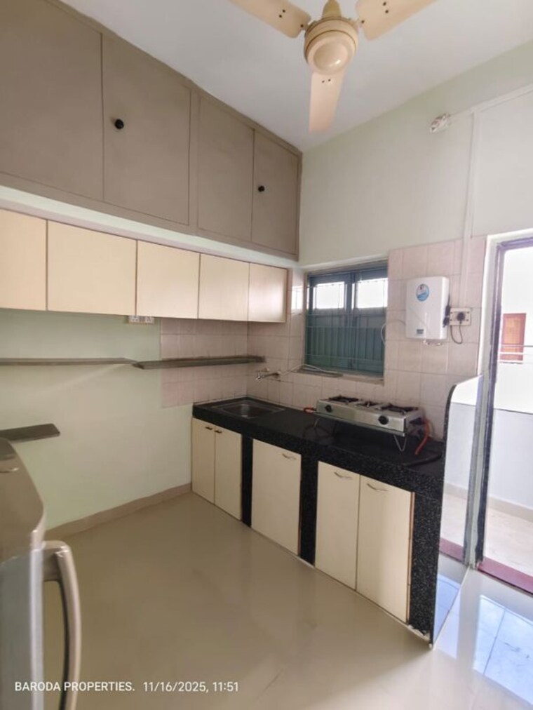 Kitchen, sector 15 ii 1 Bedroom 450 Sq.Ft. Apartment In Sector 15 ii Gurgaon 9980511