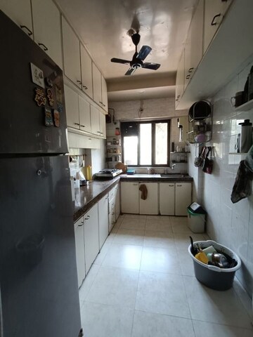 Kitchen in 3.5 BHK Apartment at Vinit Tower, Andheri West – for Rent
