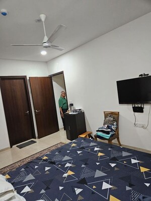 Team Area in 3 BHK Apartment at Lokhandwala Minerva Mahalaxmi, Mahalaxmi – for Rent