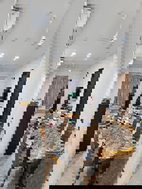 3 BHK + Servant Room 2550 Sq.Ft. Apartment in Lokhandwala Minerva Mahalaxmi