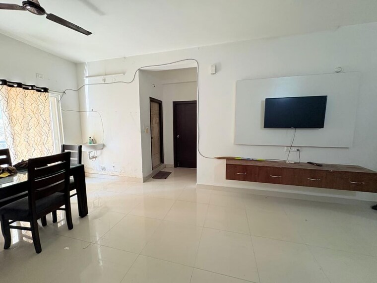  Parking, manikonda 3 Bedroom 1700 Sq.Ft. Builder Floor In Manikonda Hyderabad 9980787