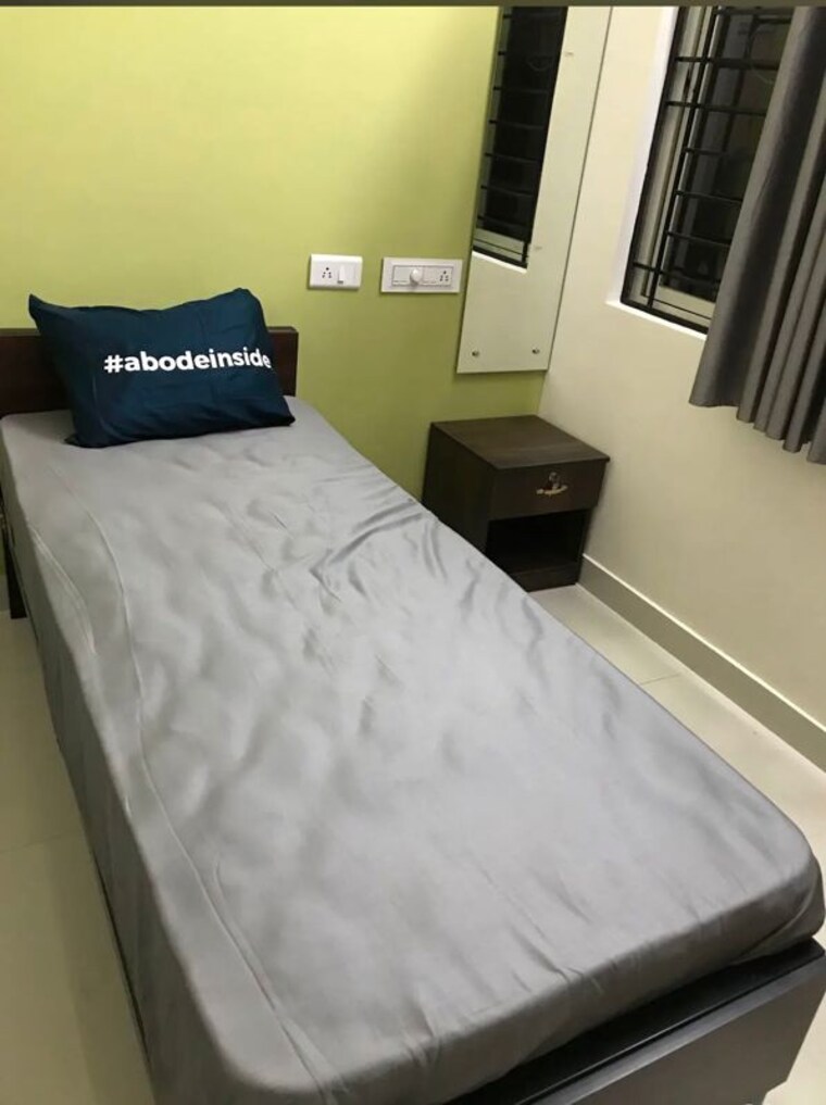 Master Bedroom, challaghatta 2 Bedroom 20000 Sq.Ft. Apartment In Challaghatta Bangalore 9980797