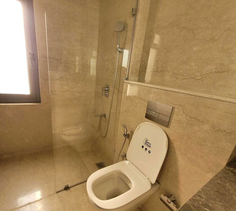 Bathroom, piramal-mahalaxmi 4 Bedroom 1890 Sq.Ft. Apartment In Mahalaxmi Mumbai 9980772