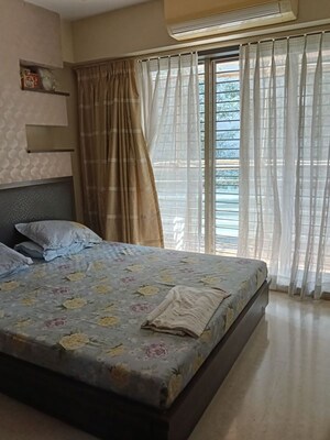 Bedroom in 3 BHK Apartment at Gajra Balaji Tower, Santacruz West – for Rent