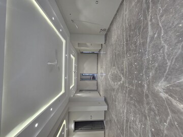 Building Lobby in 6+ BHK Villa at Palam Vihar Residents Association, Palam Vihar – for Sale