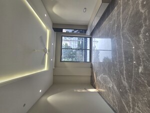 Building Lobby in 6+ BHK Villa at Palam Vihar Residents Association, Palam Vihar – for Sale