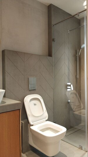 Bathroom in 3 BHK Apartment at Shivaji Park – for Rent