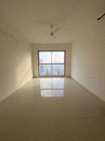 Room in 3 BHK Apartment at Runwal Nirvana, Parel – for Sale